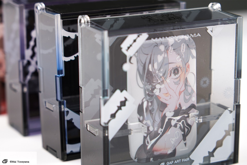 【先行予約】米山舞 x GAF|ショーケースつき缶バッジ TOY-SEAL