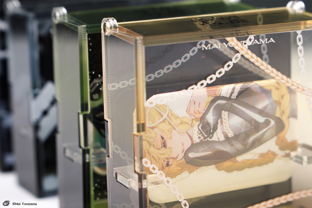 【先行予約】米山舞 x GAF|ショーケースつき缶バッジ TOY-KNIT