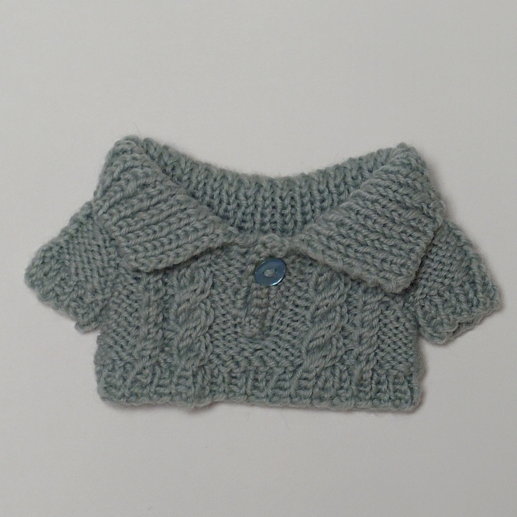 ケーブル模様の2wayセーター(グリーン)