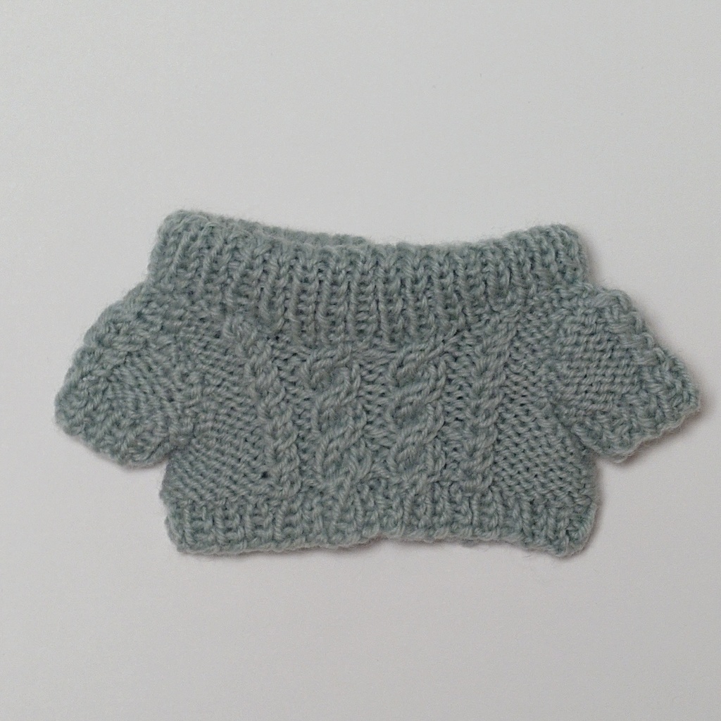 ケーブル模様の2wayセーター(グリーン)