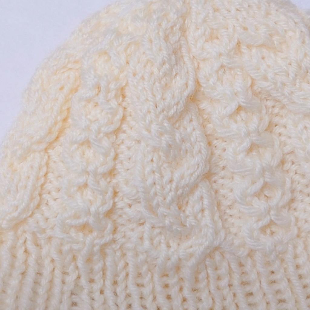 アラン模様のニット帽