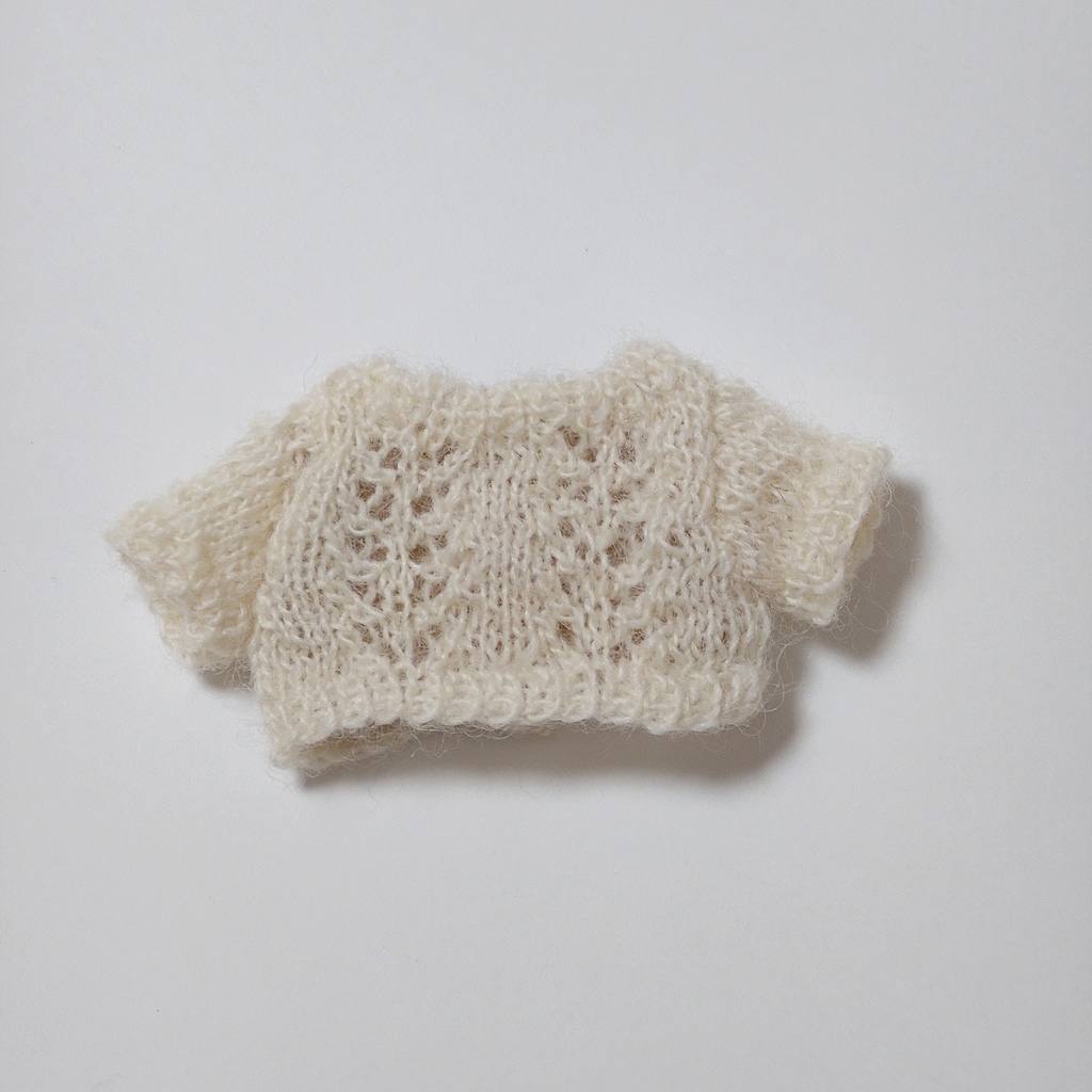 透かし編みのカーディガン(小)