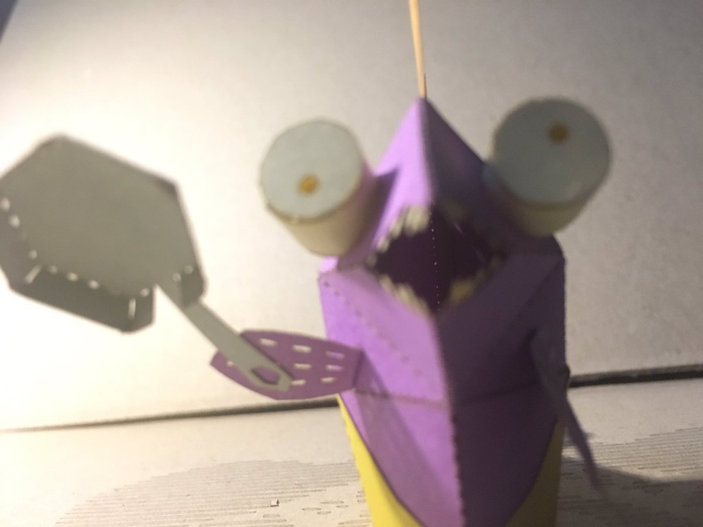 サーモンランのシャケのペーパークラフト