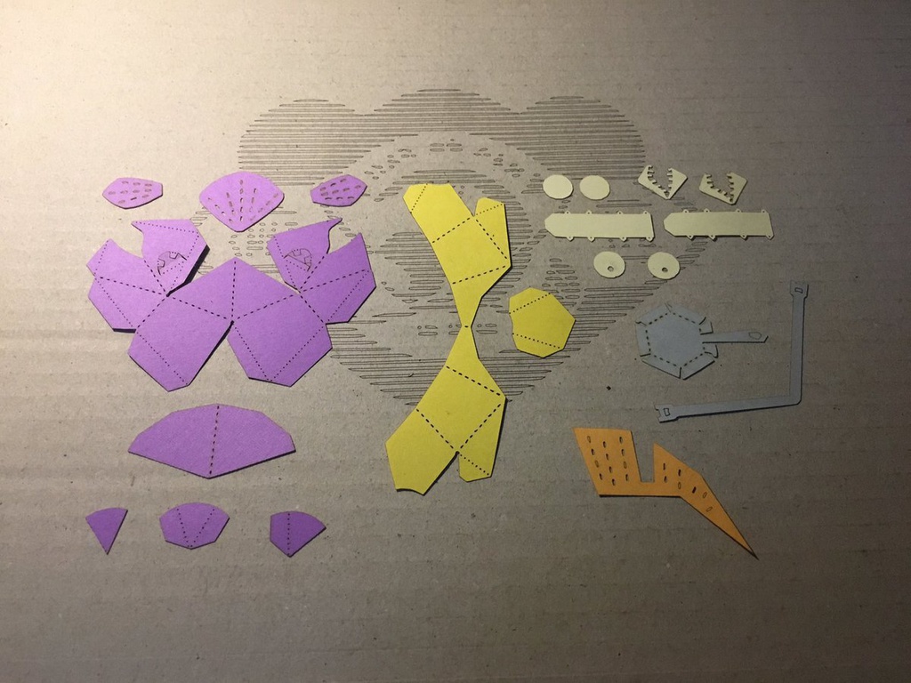 サーモンランのシャケのペーパークラフト