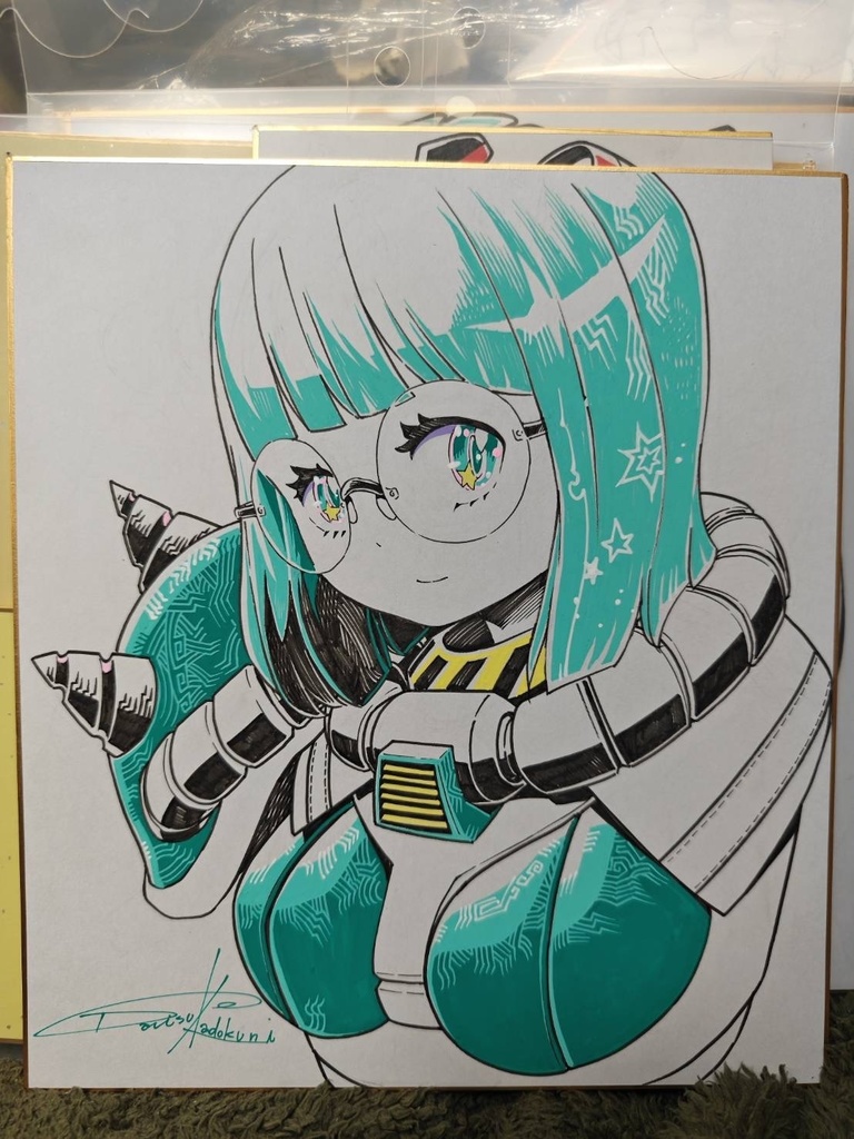 メガネのメカ娘