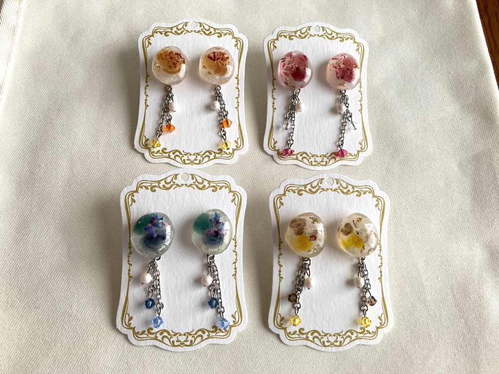 【ブルーロック】ドライフラワーピアス