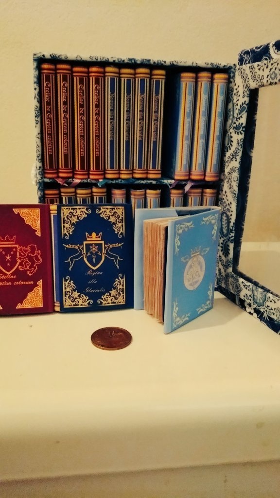 「青い薔薇の魔法」 アンティーク風ハードカバー豆本