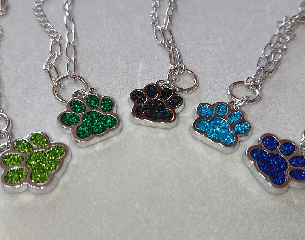 にくきゅうポシェット