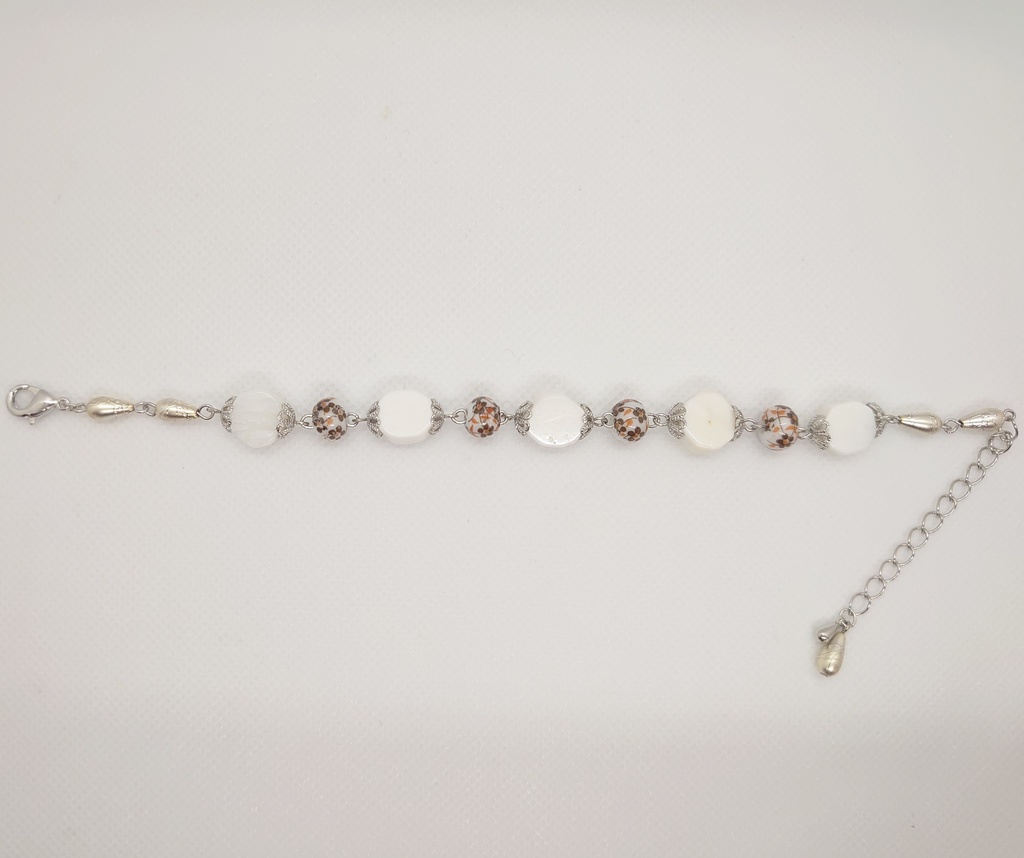 シェルブレスレット