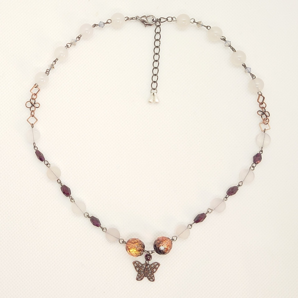 ホワイトアゲート・ガーネット・蝶ネックレス