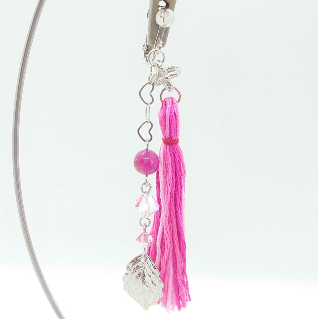 桜カラー・ピンクタッセルイヤリング