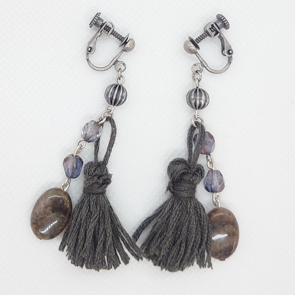 ラブラドライト・グレータッセルイヤリング