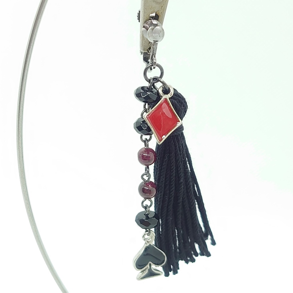 トランプモチーフ・ブラックタッセルイヤリング