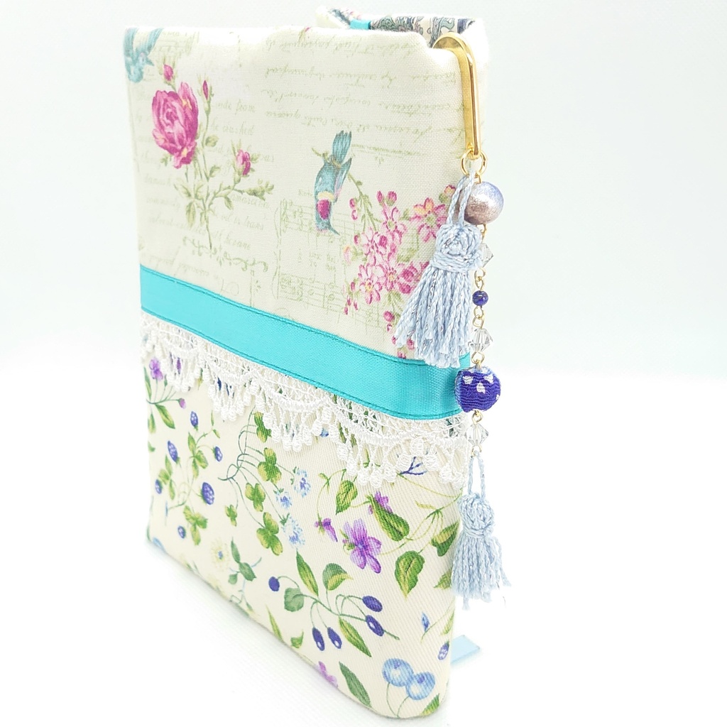 ラピスラズリ・ちりめんボール・パールブルータッセルブックマーカー