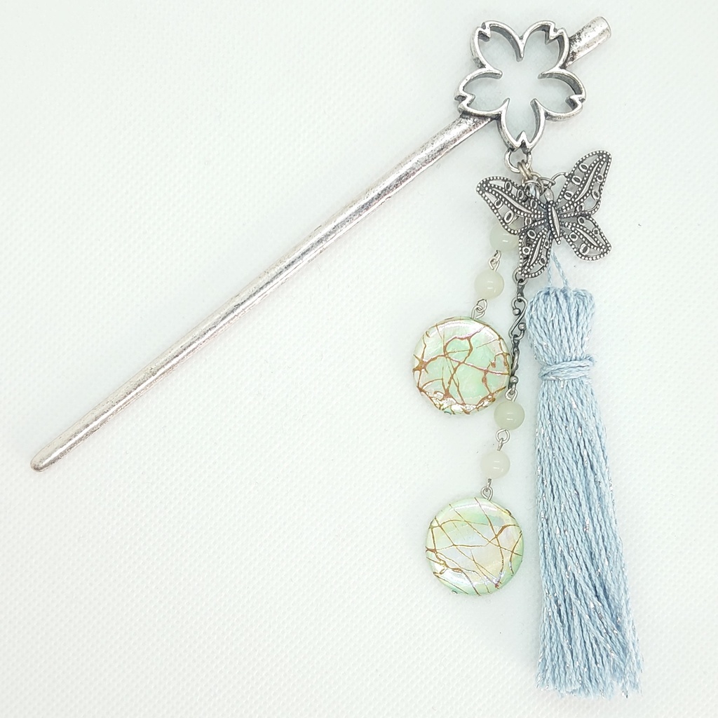 蝶・シェル・パールブルータッセル桜簪