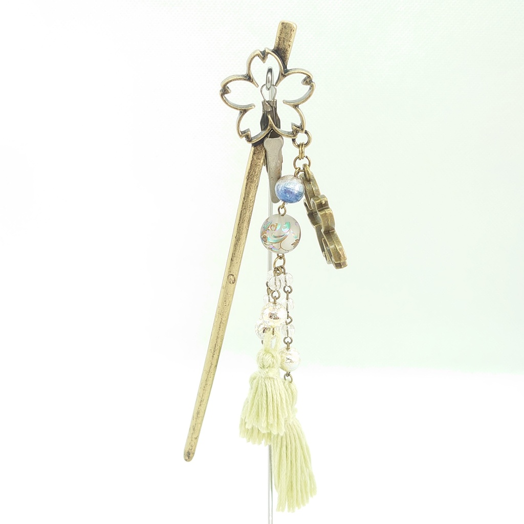 ルチルクォーツ・オパールグリーンタッセル桜簪