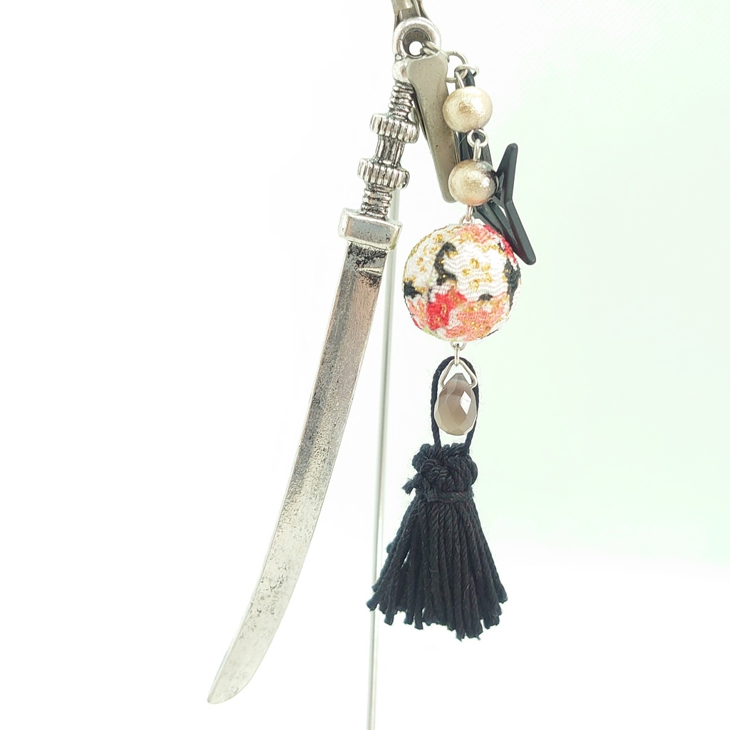 折り鶴モチーフ・アゲート・ブラックタッセル刀簪