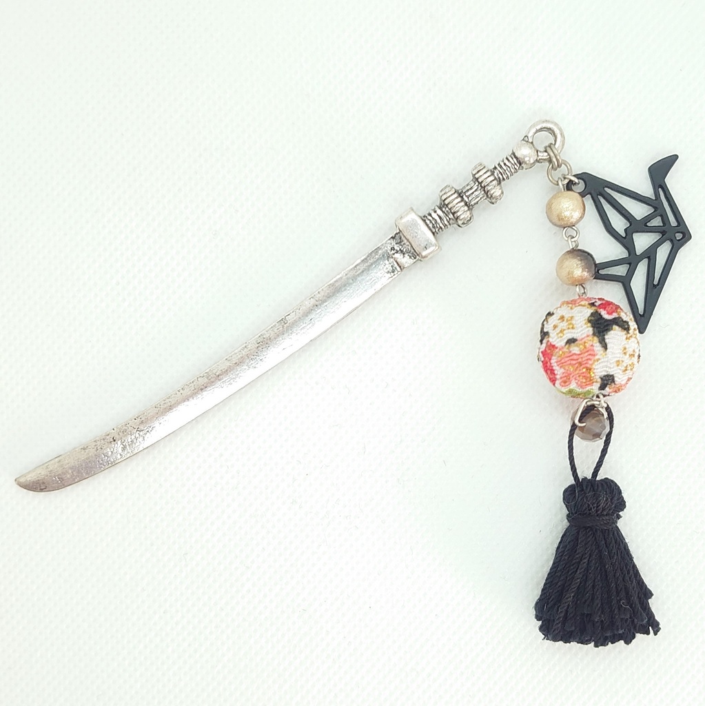 折り鶴モチーフ・アゲート・ブラックタッセル刀簪