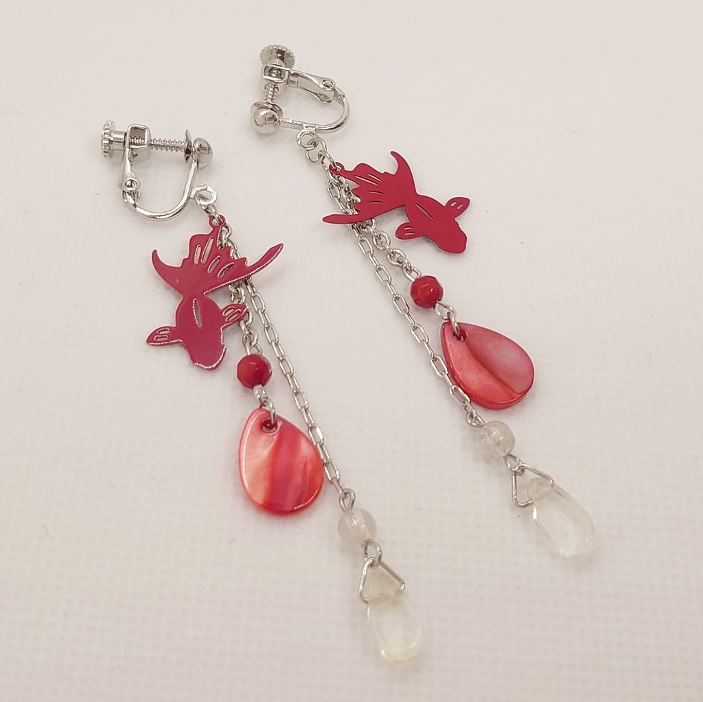 珊瑚・シェル・金魚イヤリング
