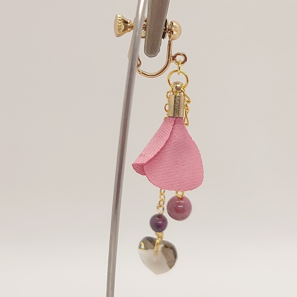 フラワータッセルイヤリング