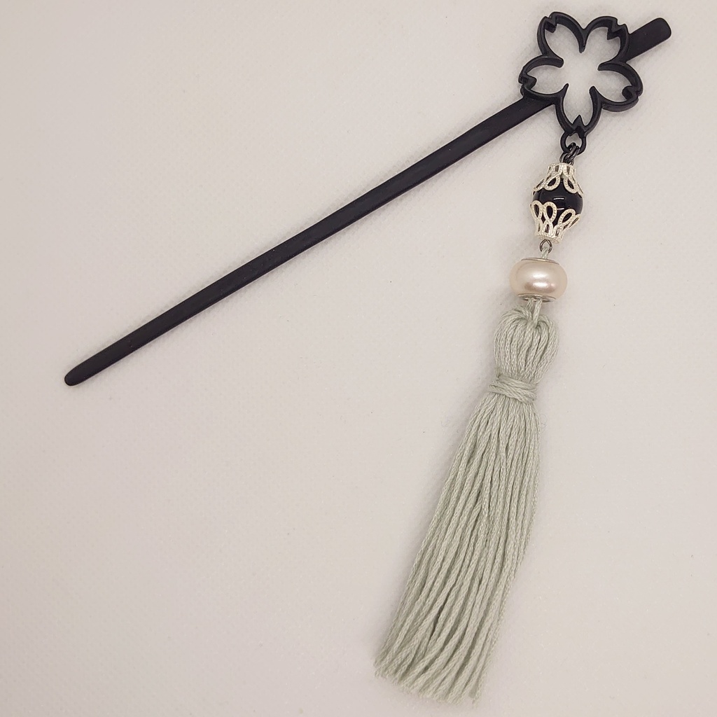 オニキス・タッセル桜簪