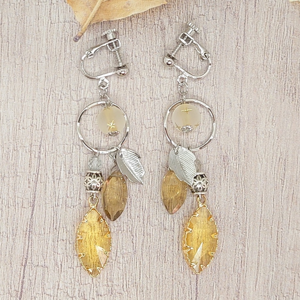 ツキプロ・VAZZY築二葉イメージイヤリング