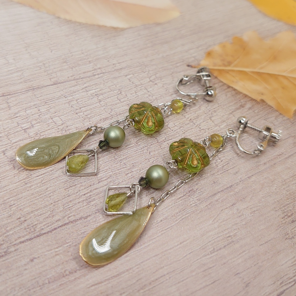 ツキウタ。・Six Gravity弥生春イメージイヤリング