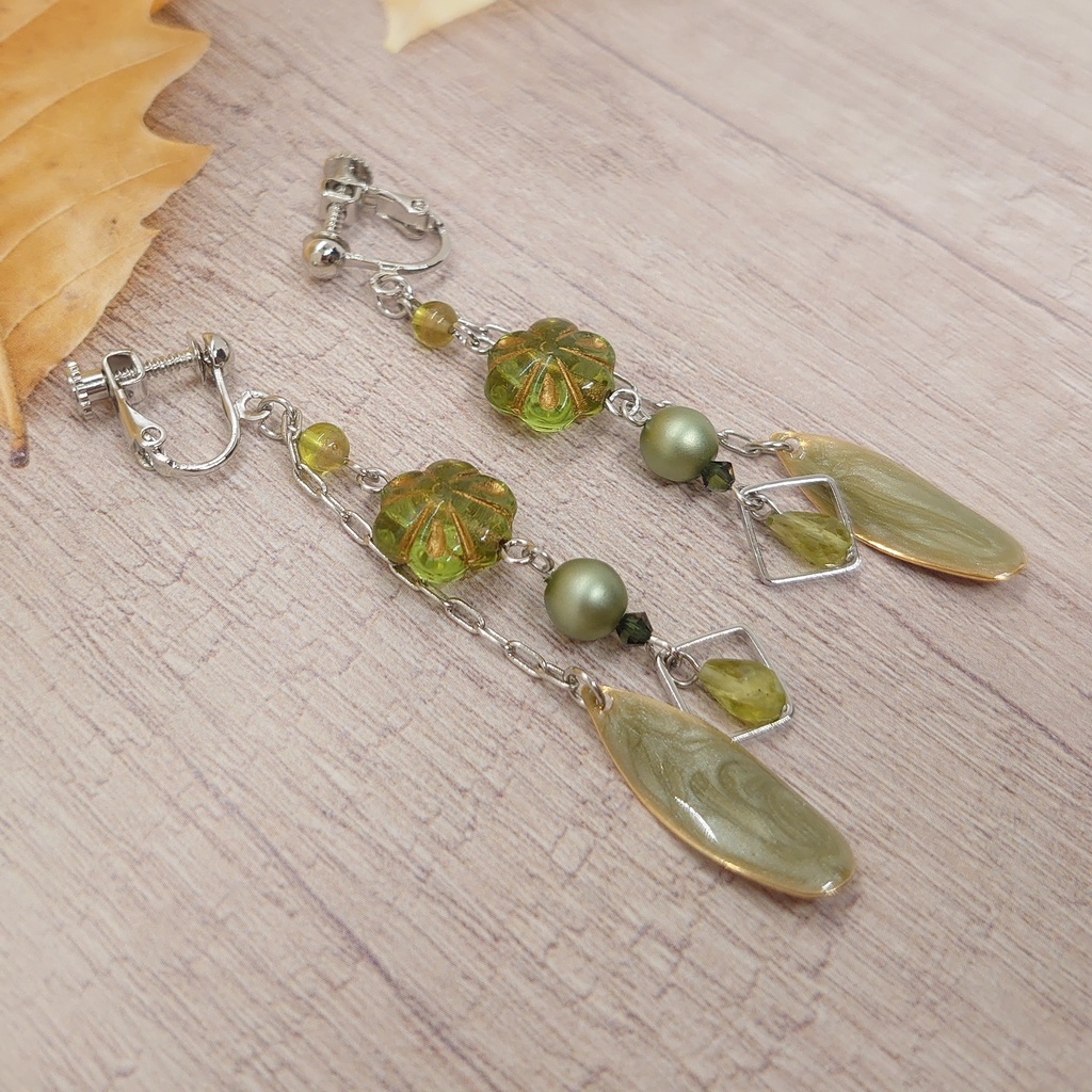 ツキウタ。・Six Gravity弥生春イメージイヤリング