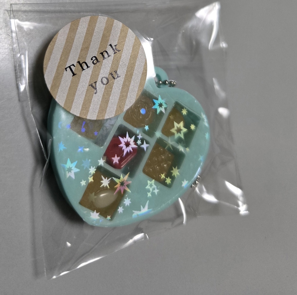 ショコラボックスチェーンチャームブルーハート