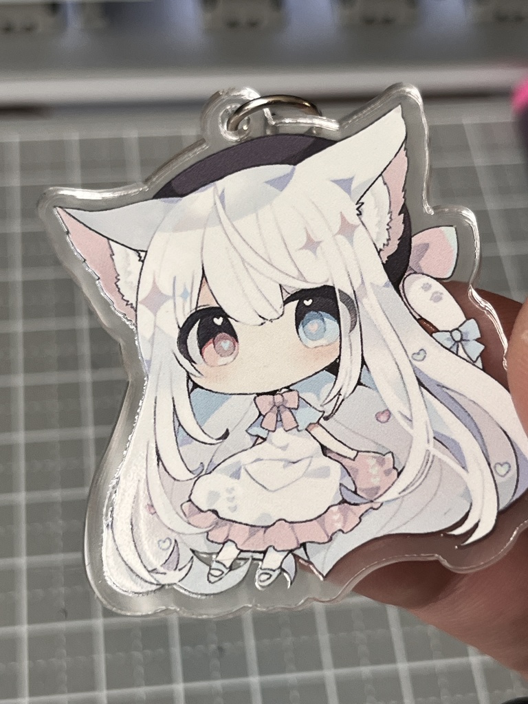 しろねこちゃんアクキー
