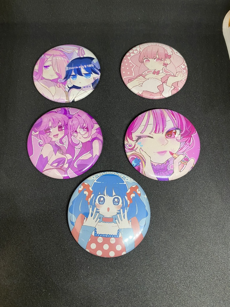 創作キャラ　丸型56mm缶バッチ🎀（全5種類）