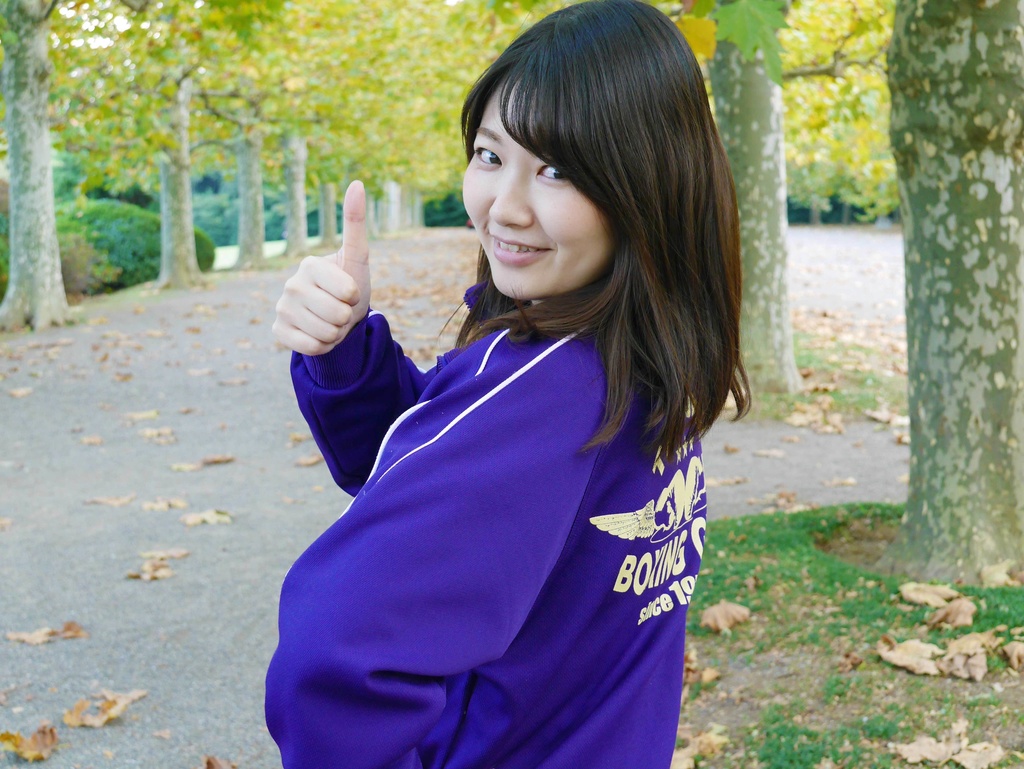 井ノ上奈々 デジタル写真集『ナナイロノキセツ』