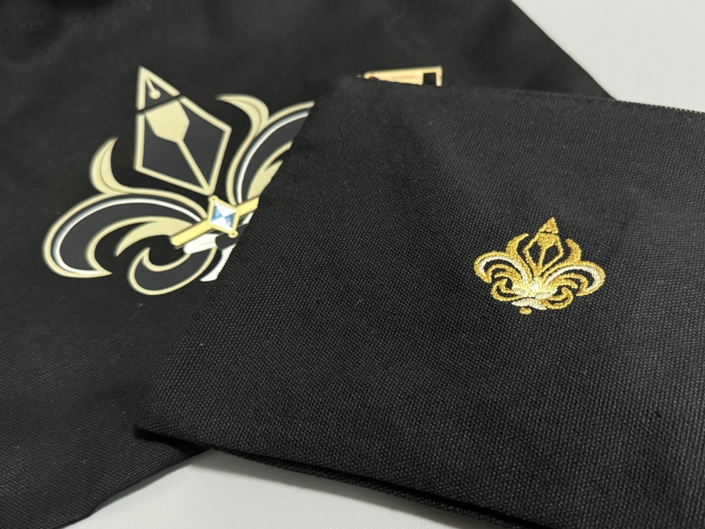 ピチテカーヌ女学院 公式校章 ポーチ/サコッシュ