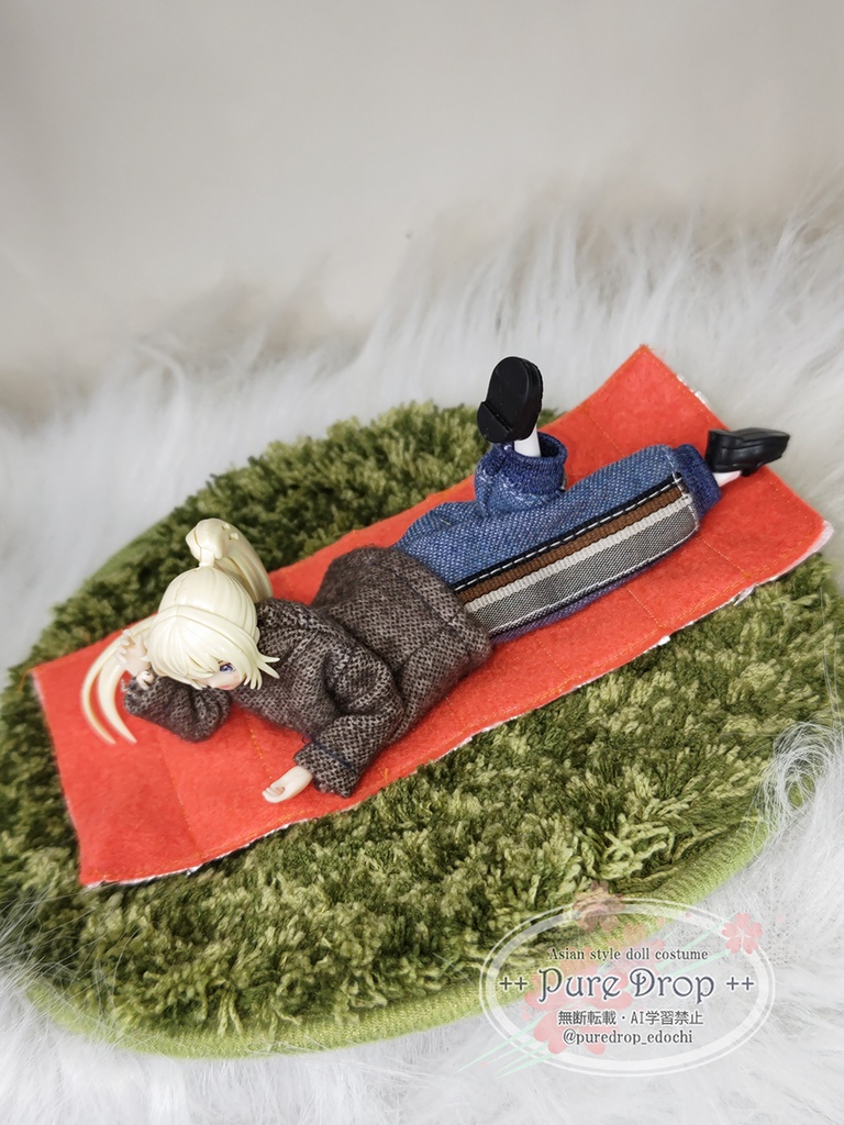 1/12サイズ キャンピング折り畳みマット エマージェンシーオレンジ (創彩少女庭園・ドレスアップボディMでサイズ確認)