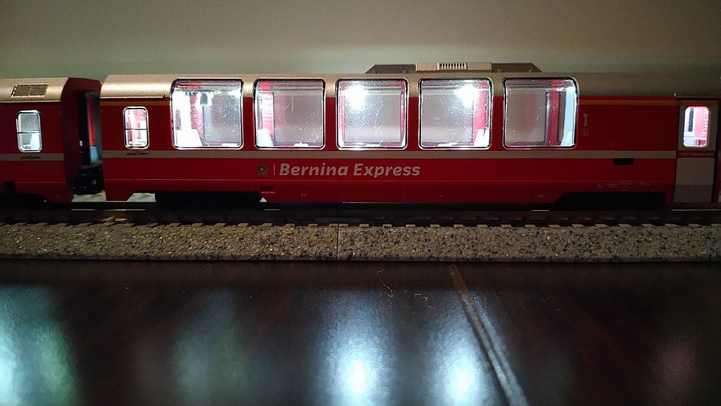 L-067 N-DNA Lights for ベルニナ急行 蛍光灯色 3両セット