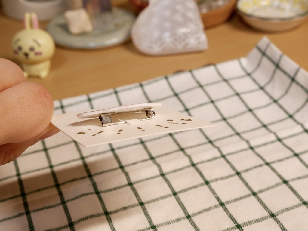 にゃふもふスヤスヤ【ピンバッチ】