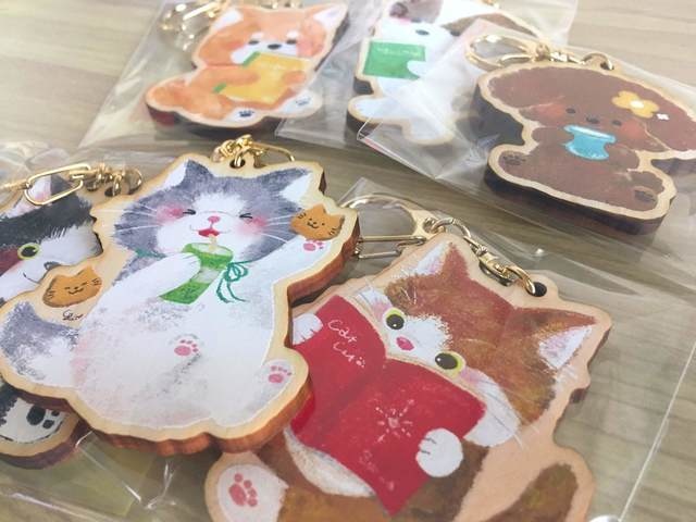 木製キーホルダー ねこ