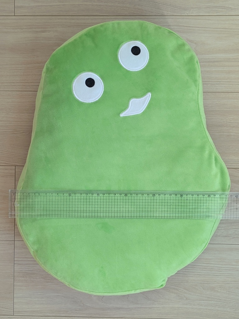 ナウルくんクッション