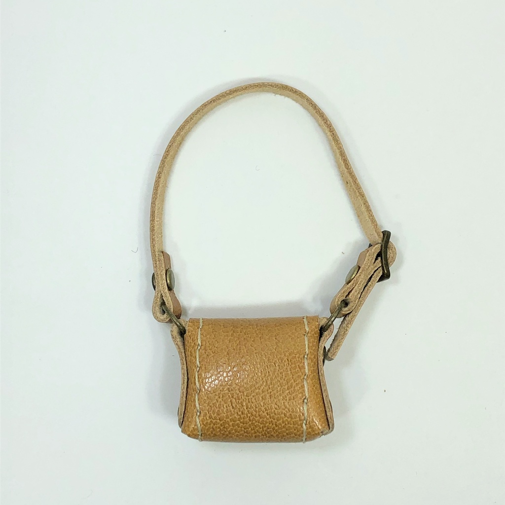 【送料無料】革のバッグ ベージュ 鞄 カバン