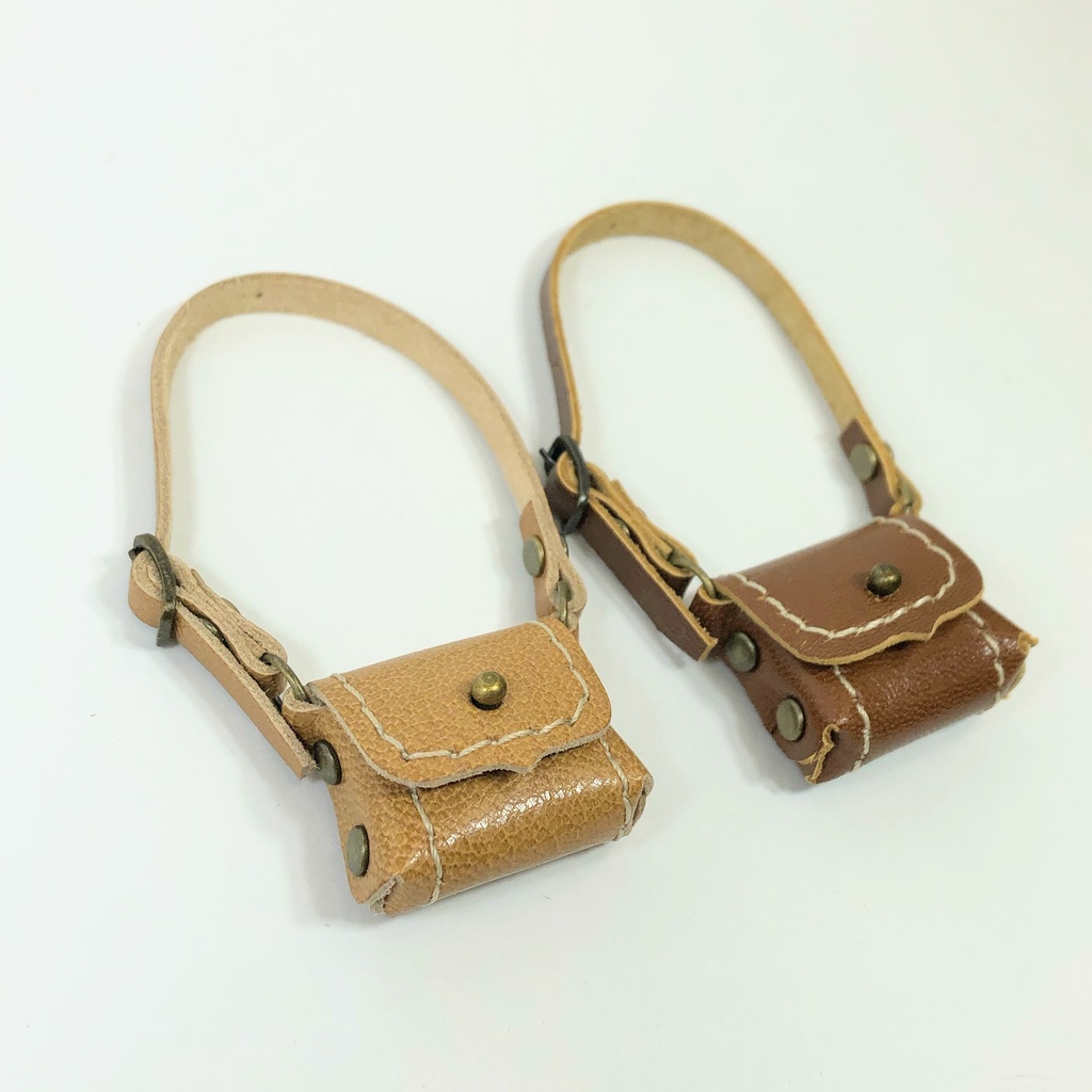 【送料無料】革のバッグ ベージュ 鞄 カバン