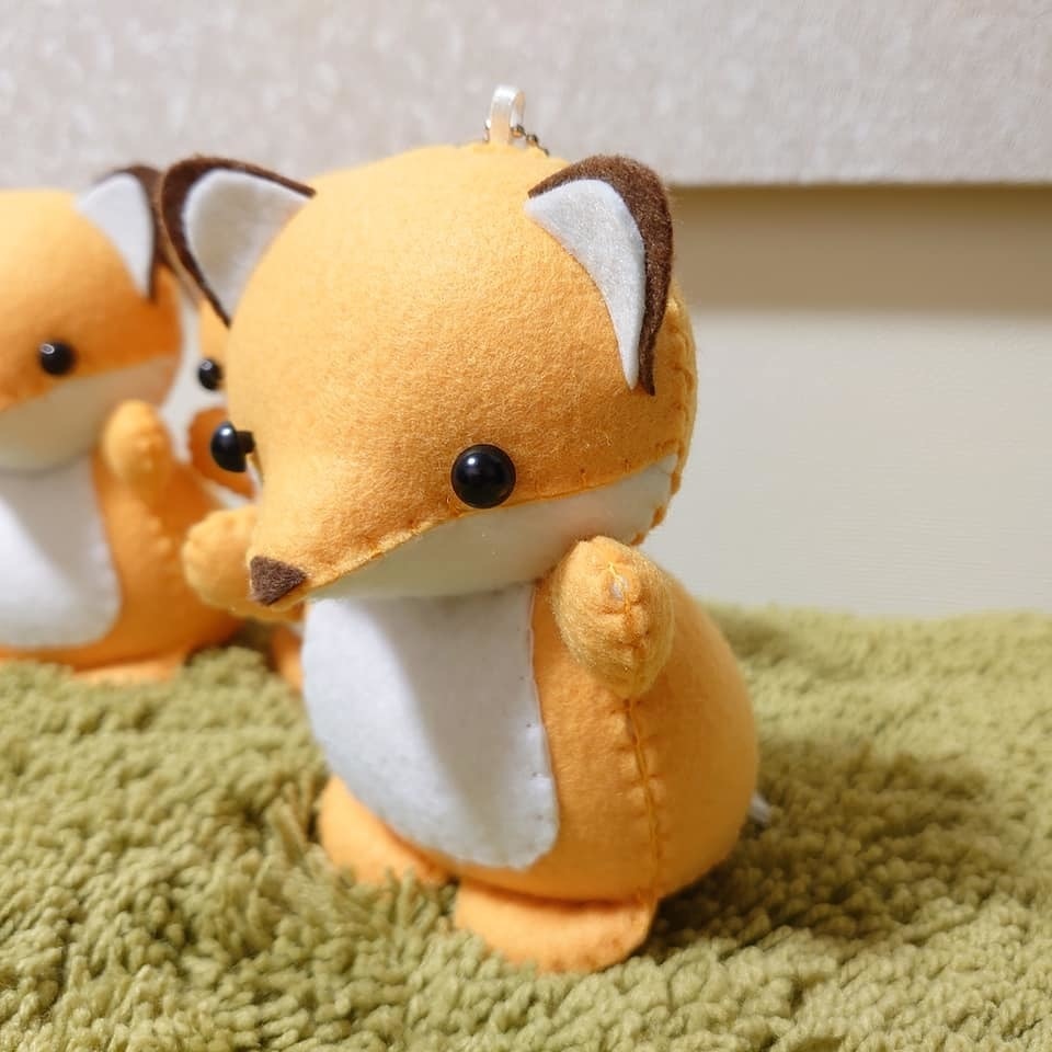 きつねくん(Mサイズ)カラーver.