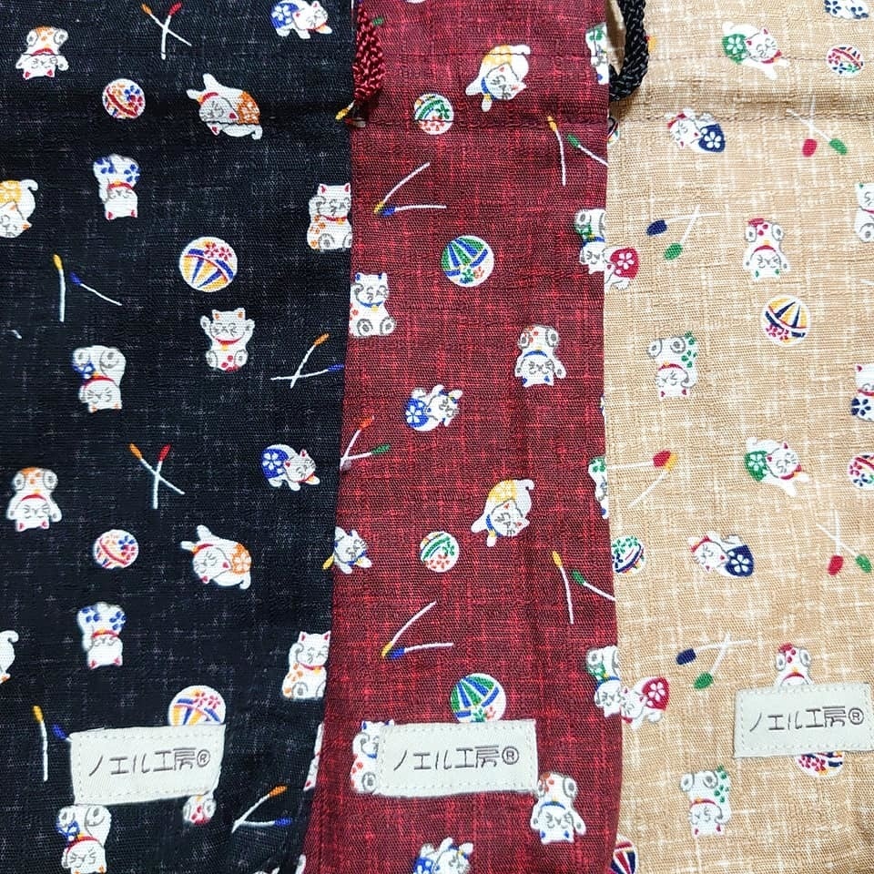 和柄巾着*招き猫柄