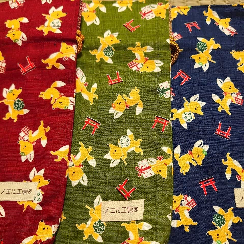 和柄巾着*きつね柄