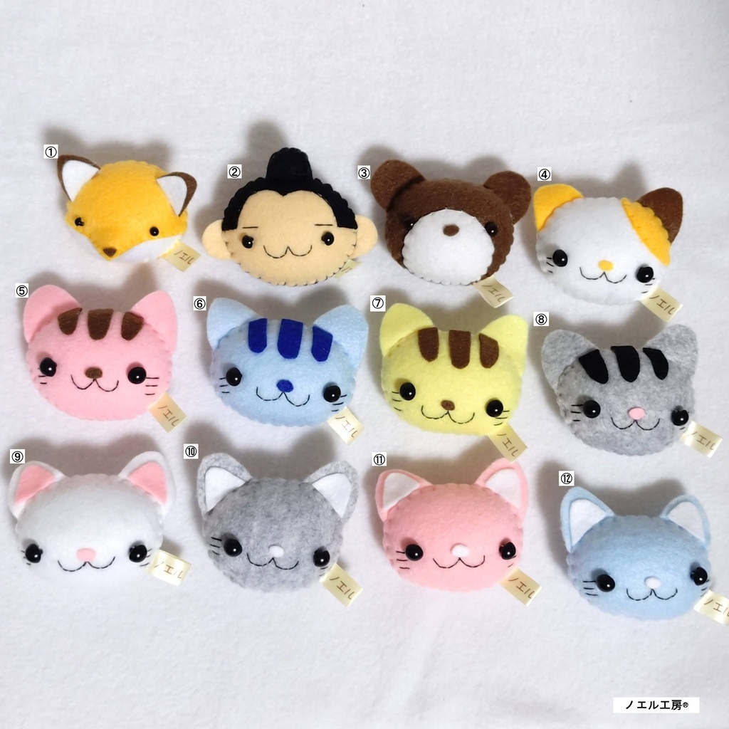 キャラクター顔ブローチ