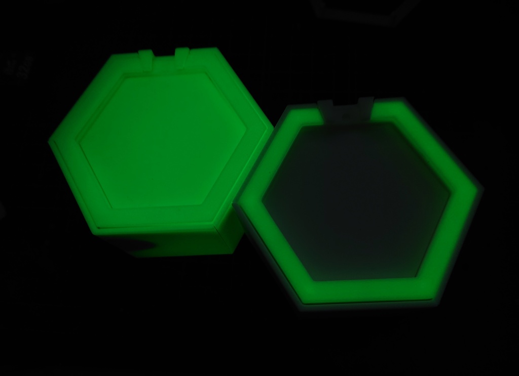 プラモデル展示スタンド兼収納箱 HeXATスタンド&ケース type.B