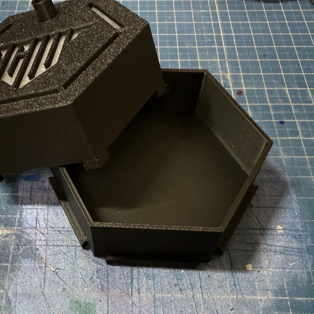 【受注生産】プラモデル展示スタンド HeXATスタンド type.C