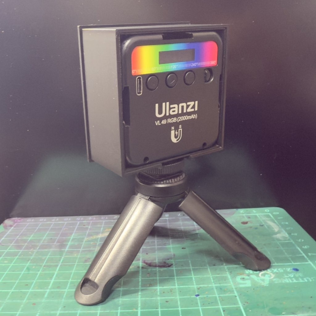 【受注生産】プラモデル展示スタンド兼ハイライト照射装置 HeXATスタンド type.E