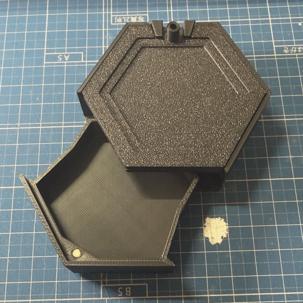 プラモデル展示スタンド兼収納箱 HeXATスタンド&ケース type.B2