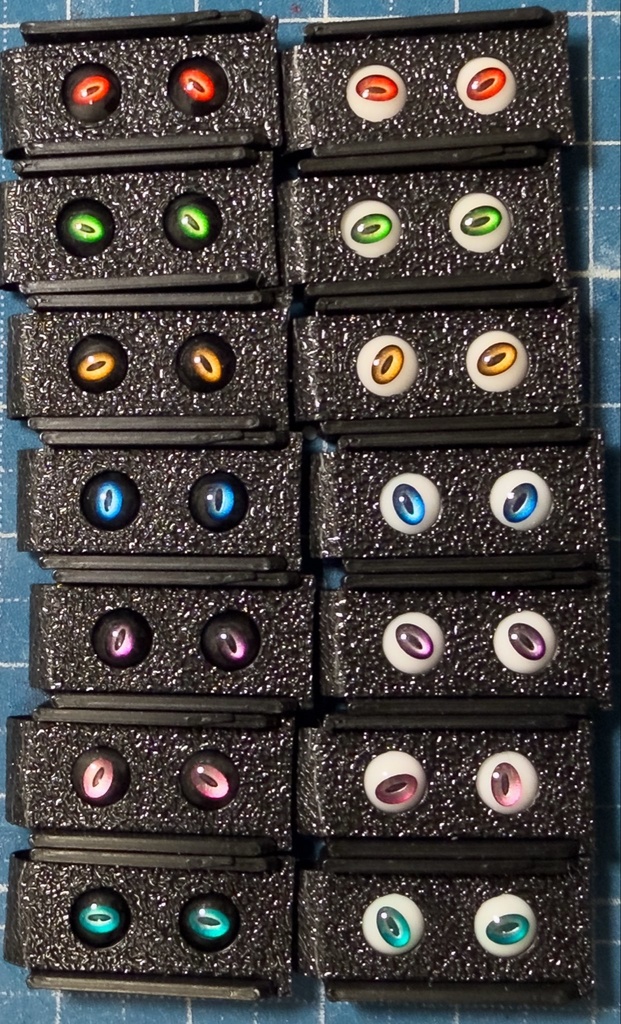 ドールアイgen.7.0 楕円3悪魔的瞳孔(5mm半球)