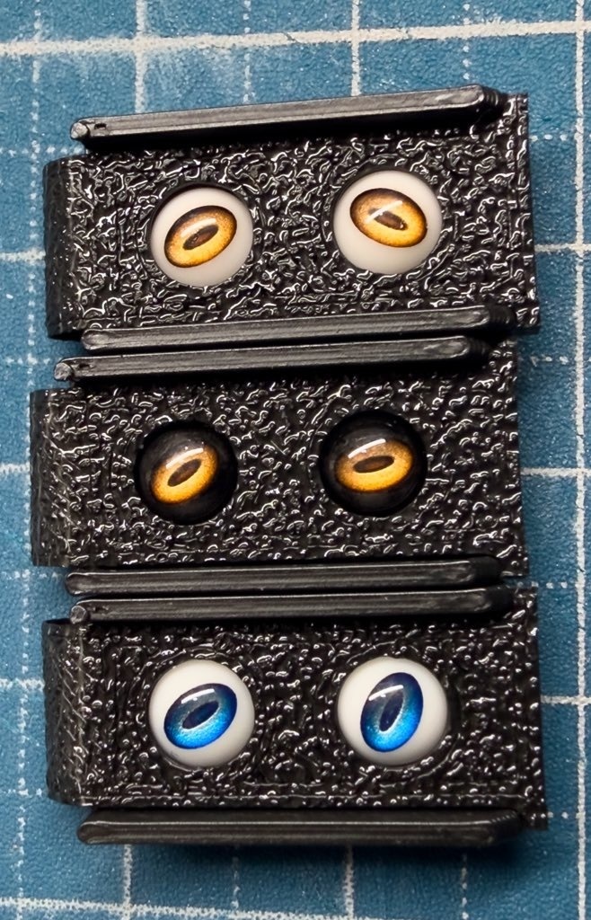 ドールアイgen.7.0 楕円3大1悪魔的瞳孔(5mm半球)